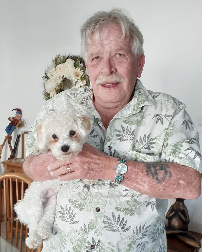 Garry Carroll Courier
