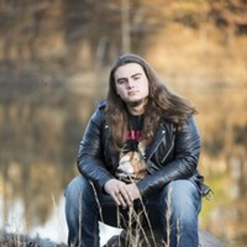 Michael (Zander) Alexzander Laxton