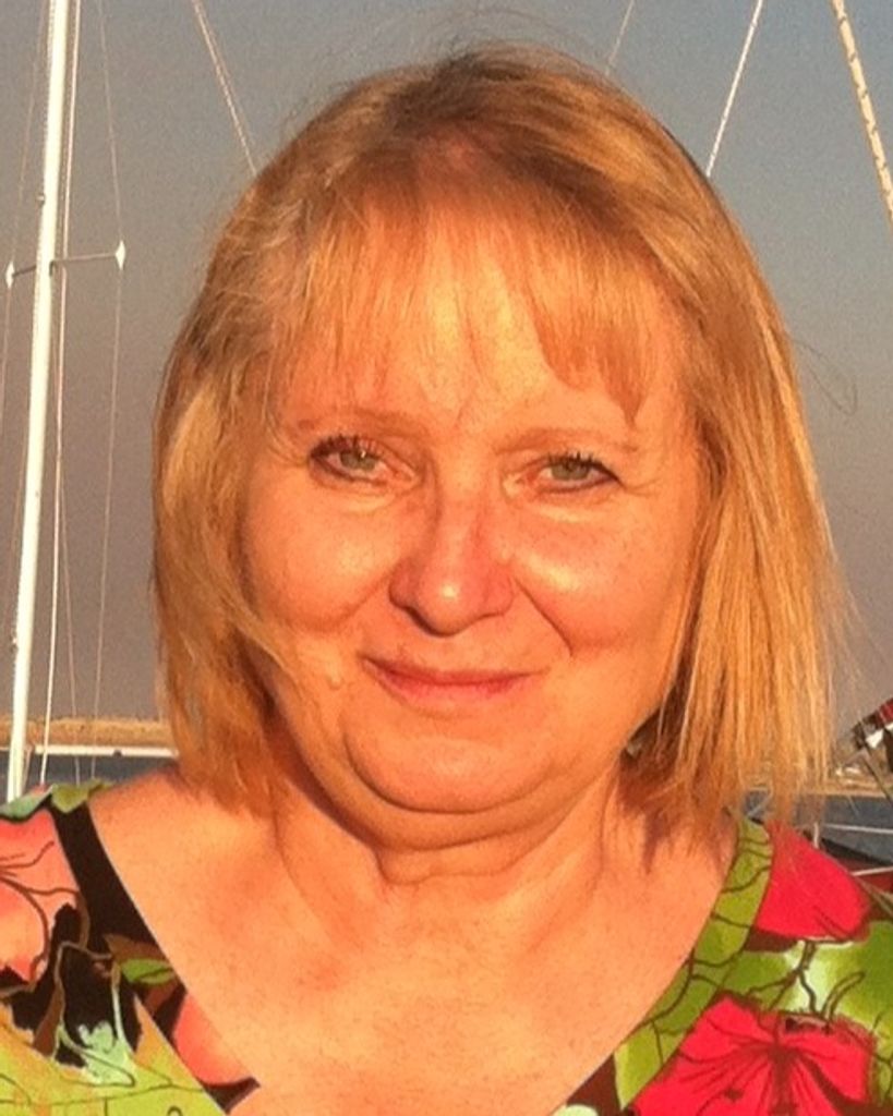 Cynthia Lou Torres