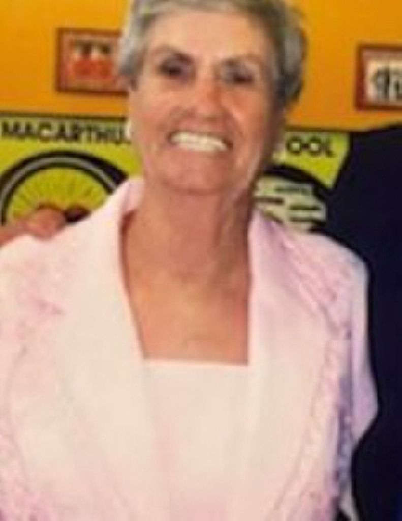 Mary Sue Williams