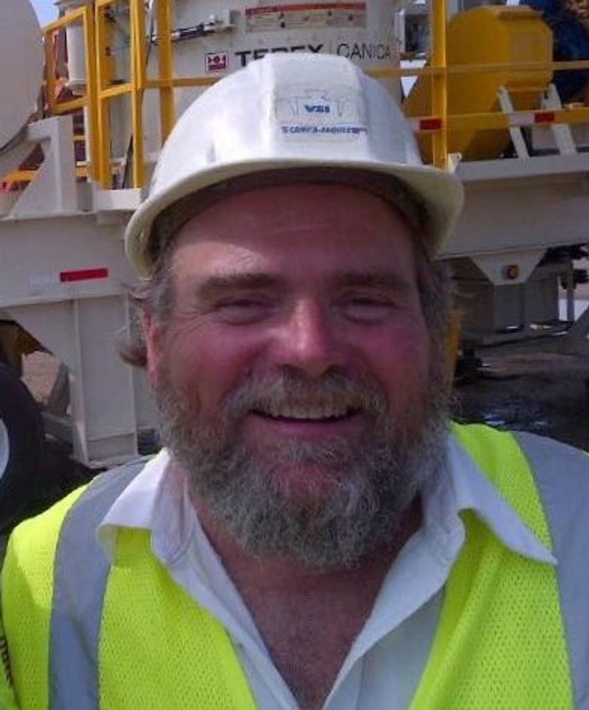 Robert R. "Bob" Brewer