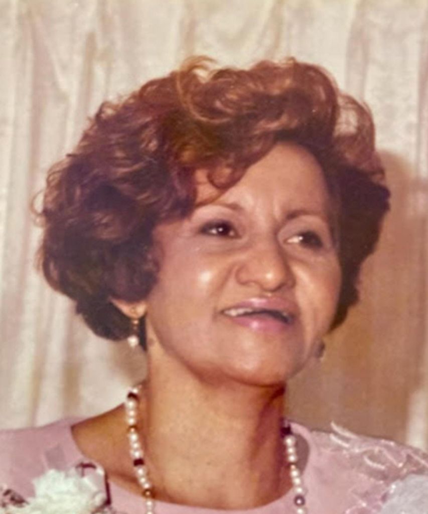 Olga Alvarado Profile Photo