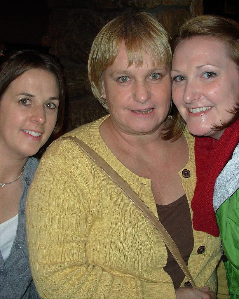Vicki Sue McElhatton