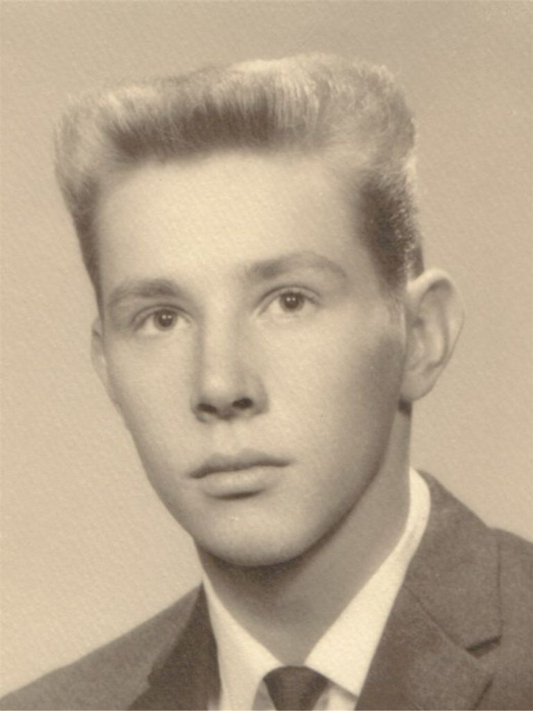 Tom M. Wisniewski