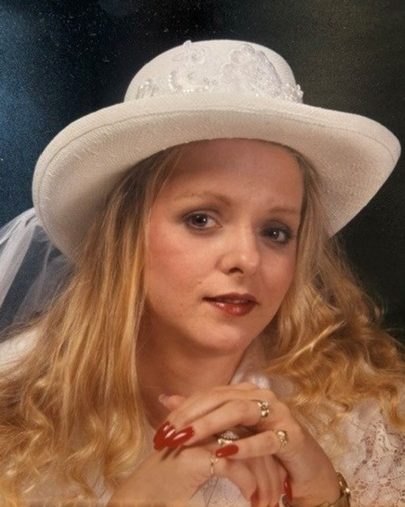 Mary Elizabeth Heinen Profile Photo