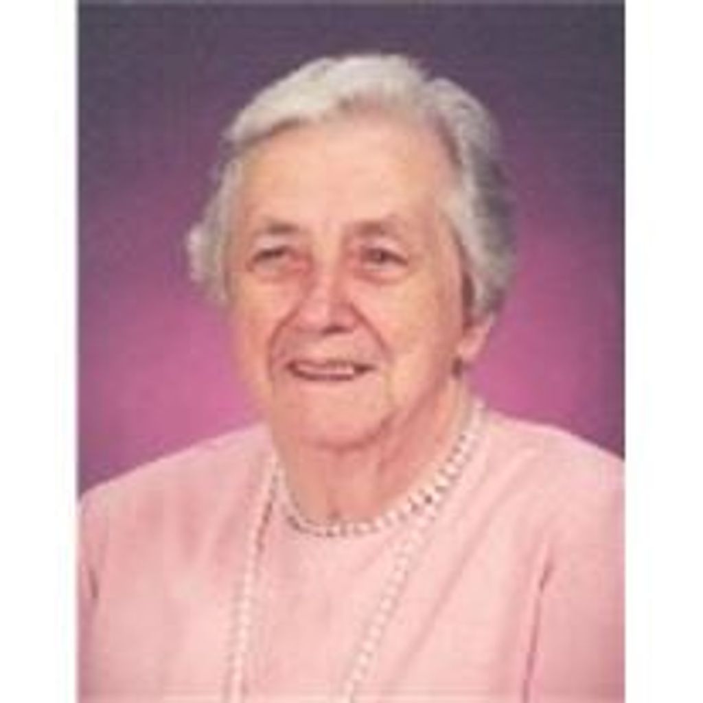 Zelle Hall Woodard