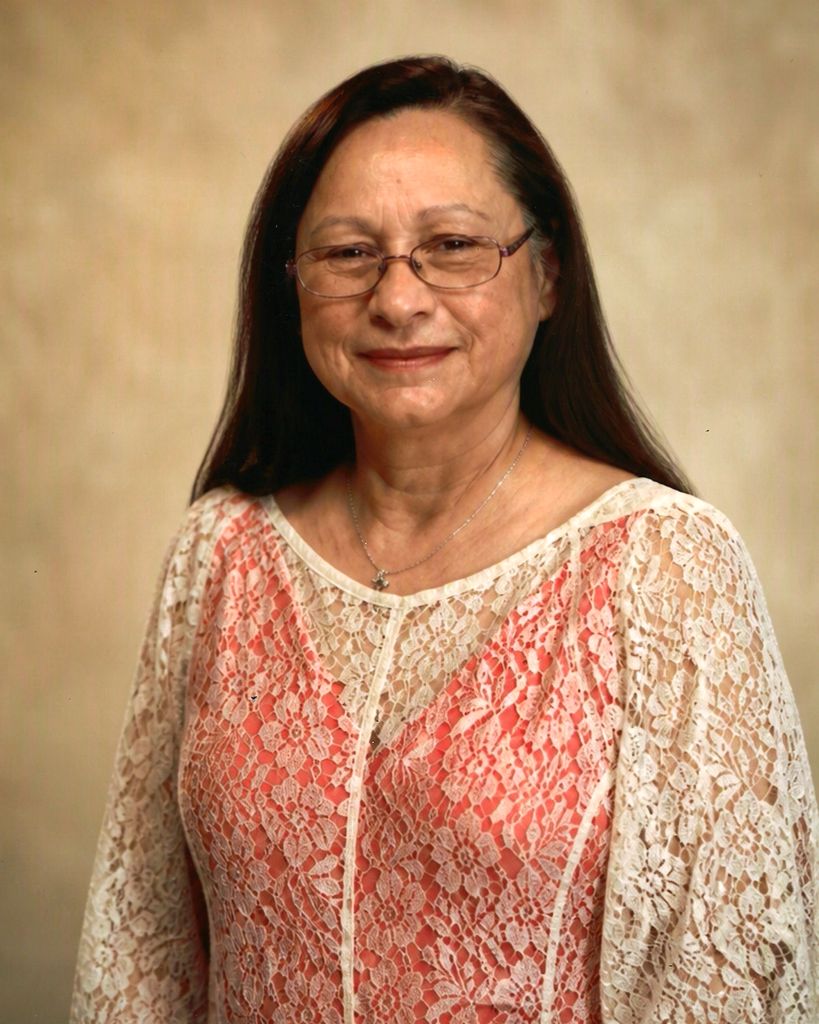 Tina M. De Moulin-Hedge Profile Photo