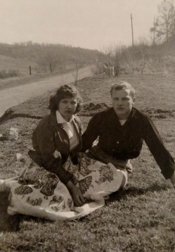 Bernard Lee Moore photo gallery thumbnail 164 of 293