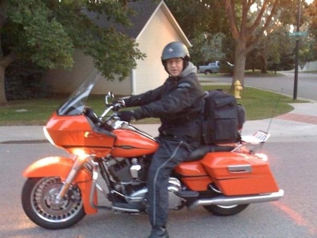 Michael Edward Theisen