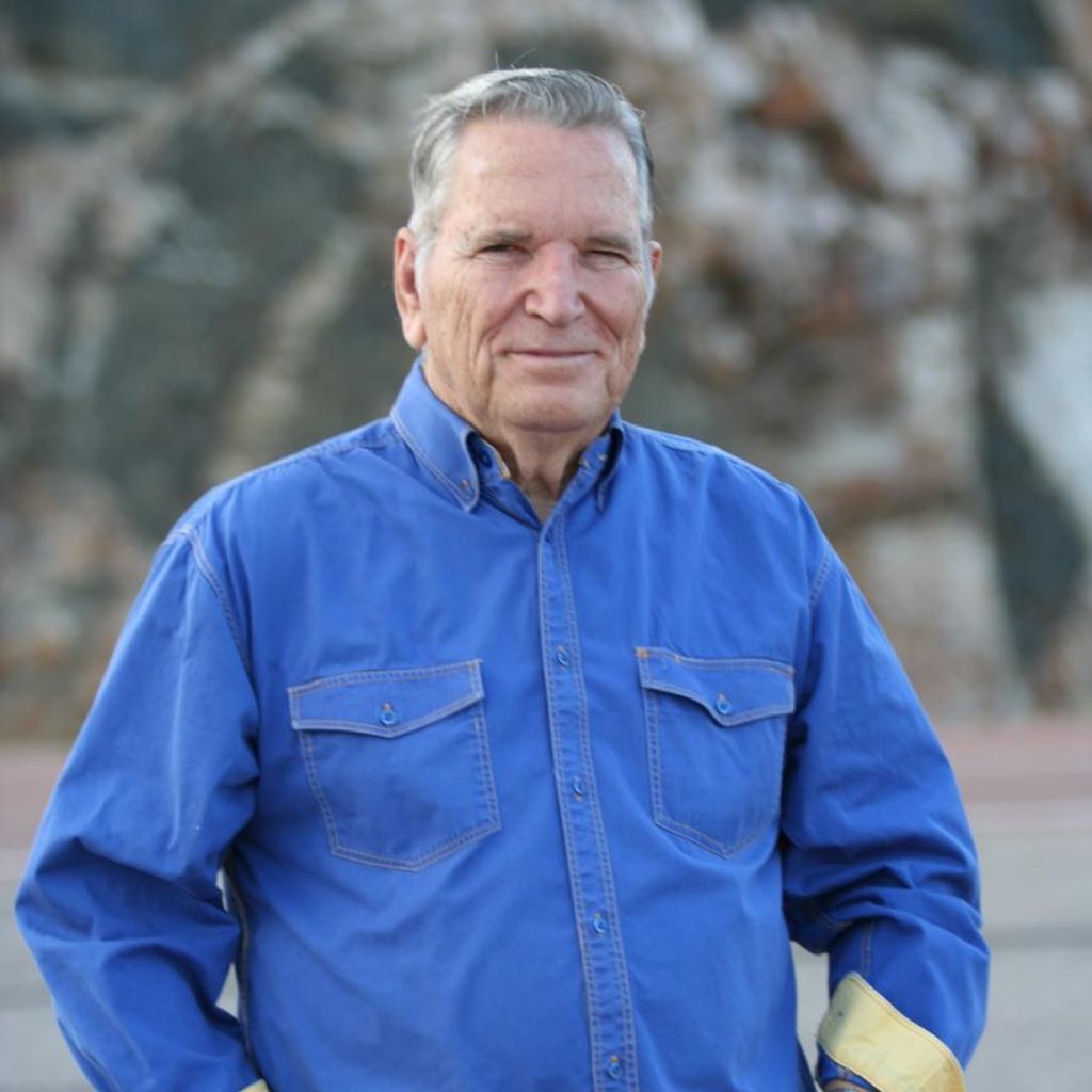 Leon Claire Metz Profile Photo