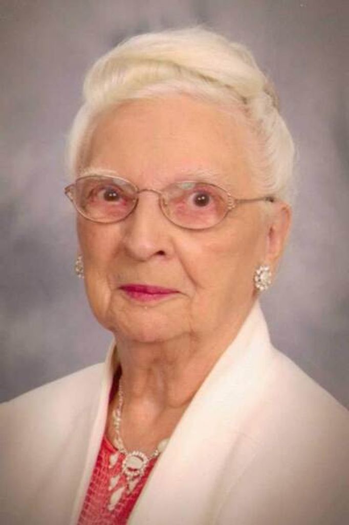 Pauline Jones Profile Photo