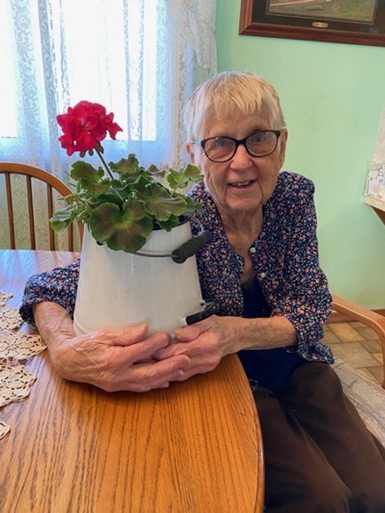 Frances Amundson