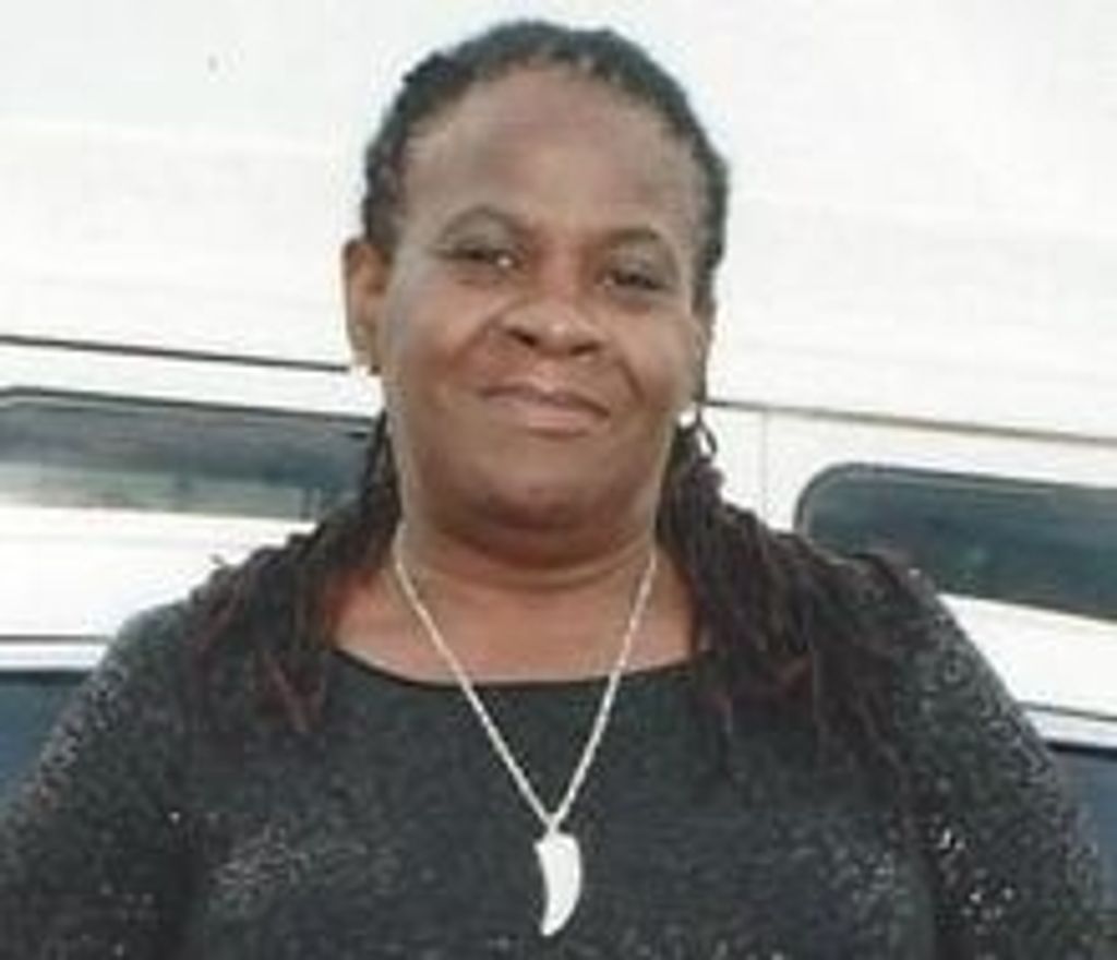 Ms Yvonne Henry