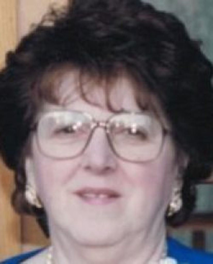 Victoria  "Gloria" White