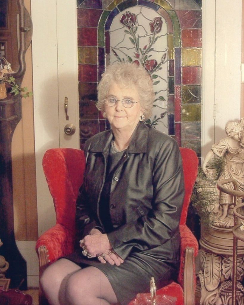 Macel Linzy Loomis Profile Photo