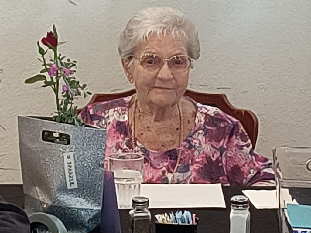 Edna Maxine Gorby