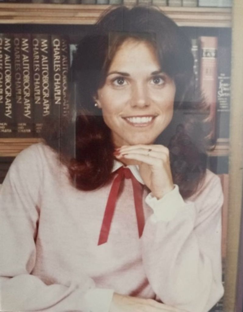 Mrs. Carolyn George Jennings