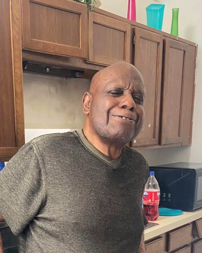 Winfield Eugene Covington Profile Photo