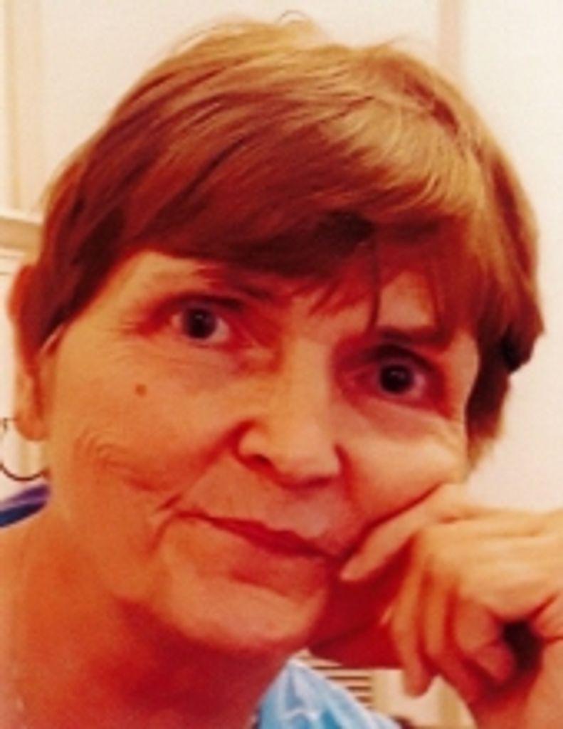 Deanna S Redmon