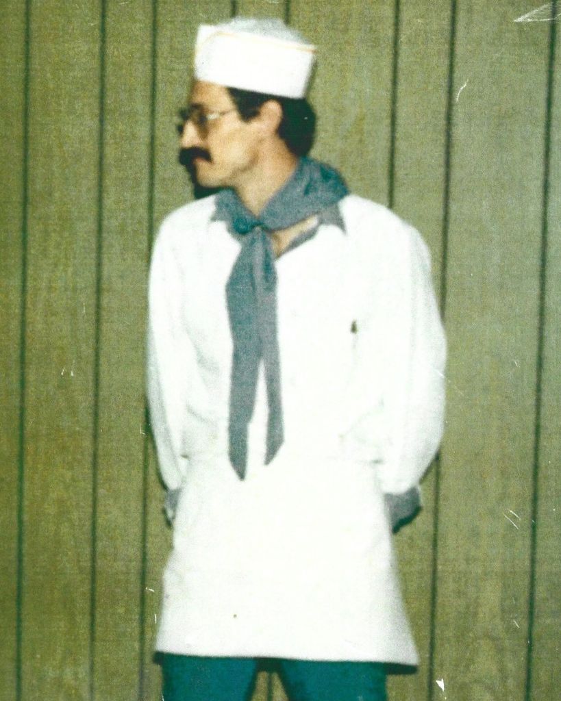 Kevin R. Unzicker
