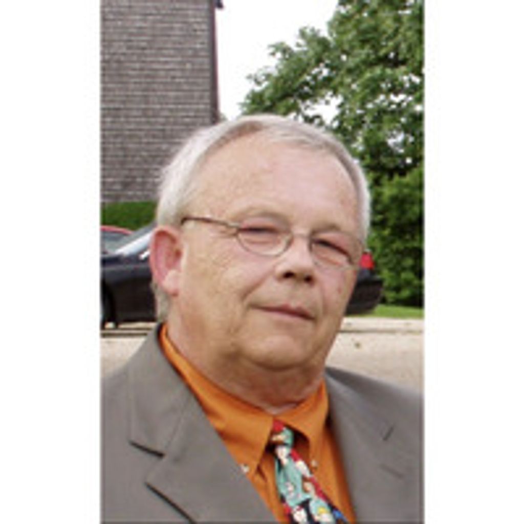 Robert E. Lesco