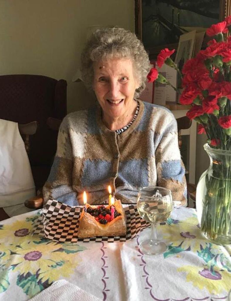 Norma Clara Elizabeth (Beacom)  Edwards