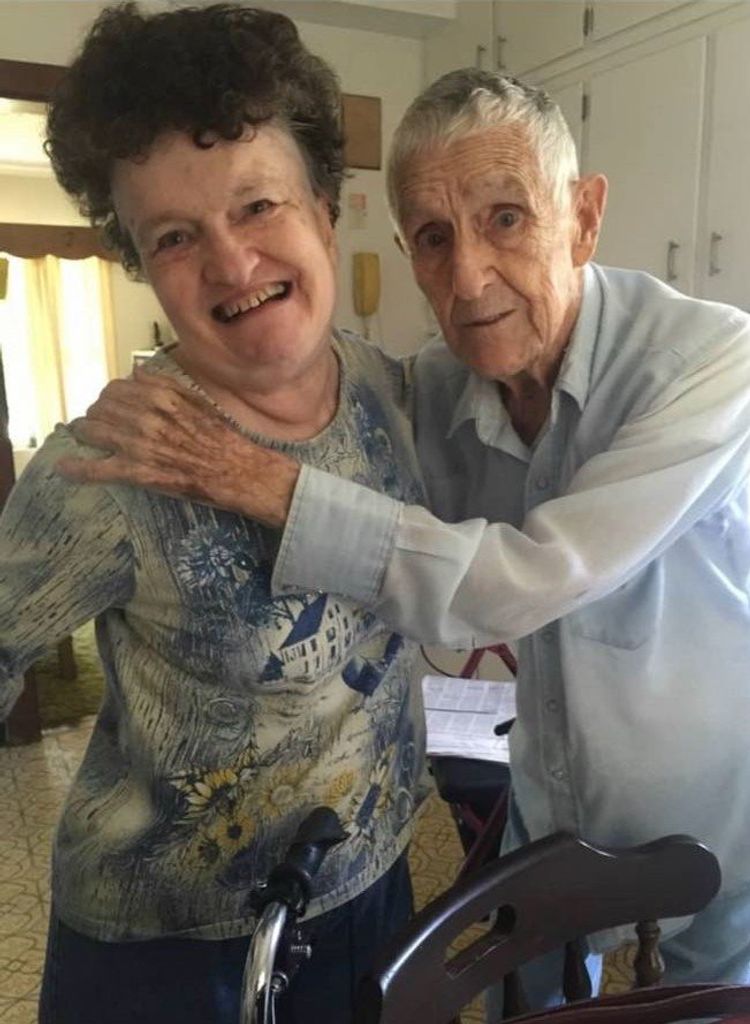 Mianna Joanie Epling Profile Photo