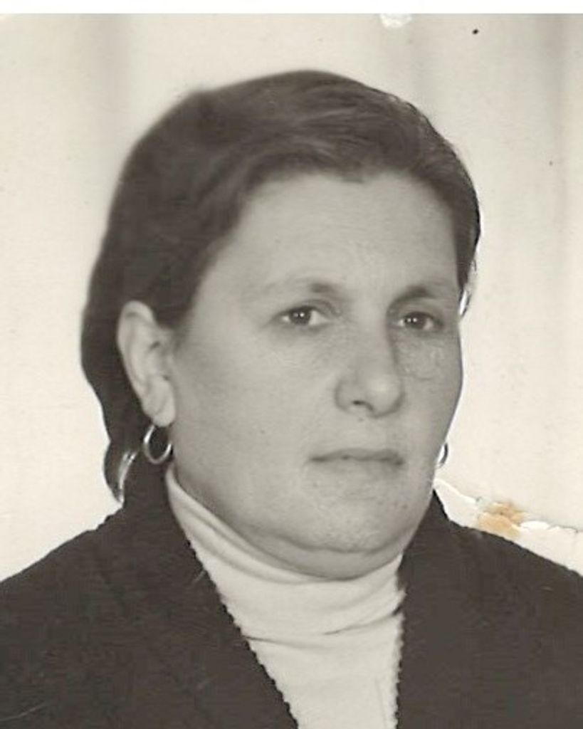 Antoinette (Tashjian) Diarbi Profile Photo