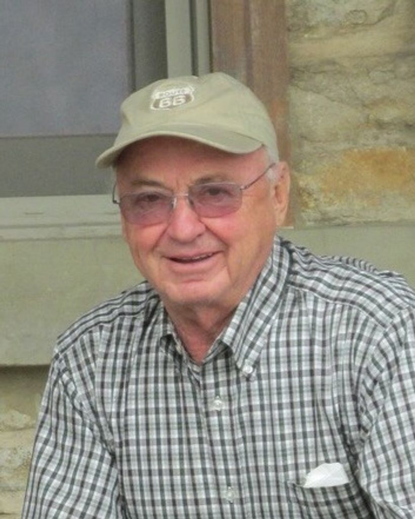 Árpád Michael Mihály Profile Photo