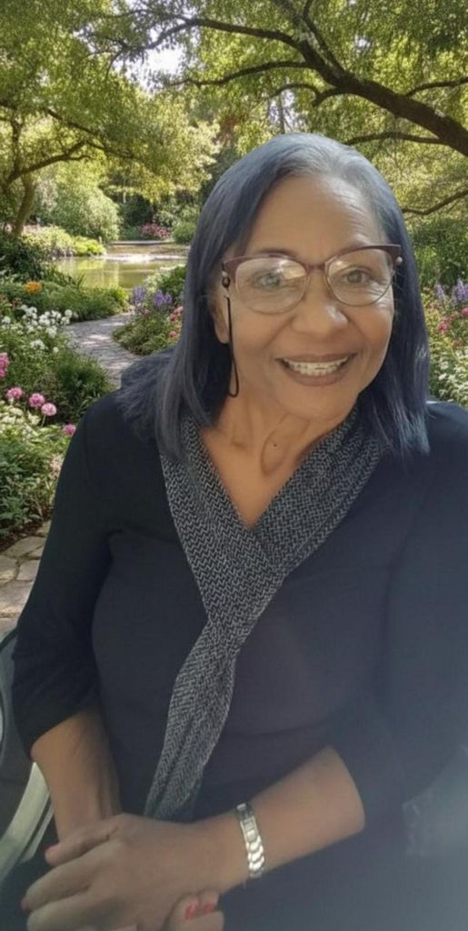 Feligna "Fela" Belén Reyes Profile Photo