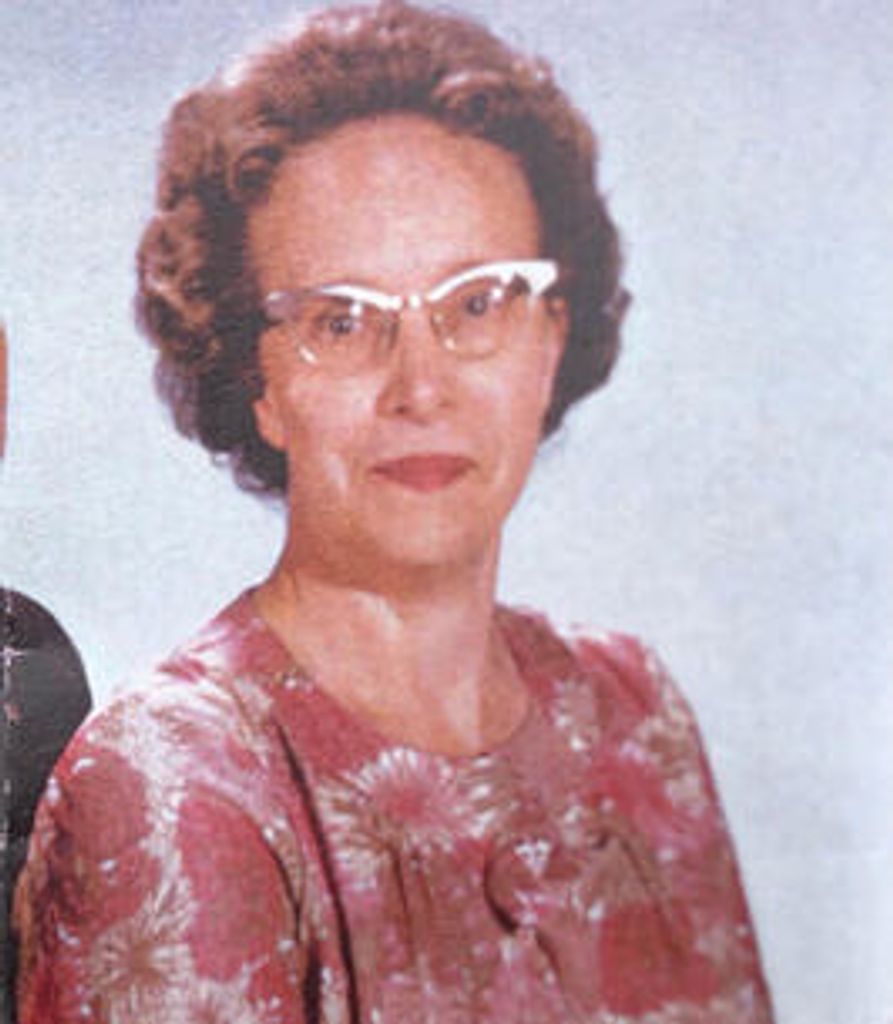 Lois Lundberg Profile Photo