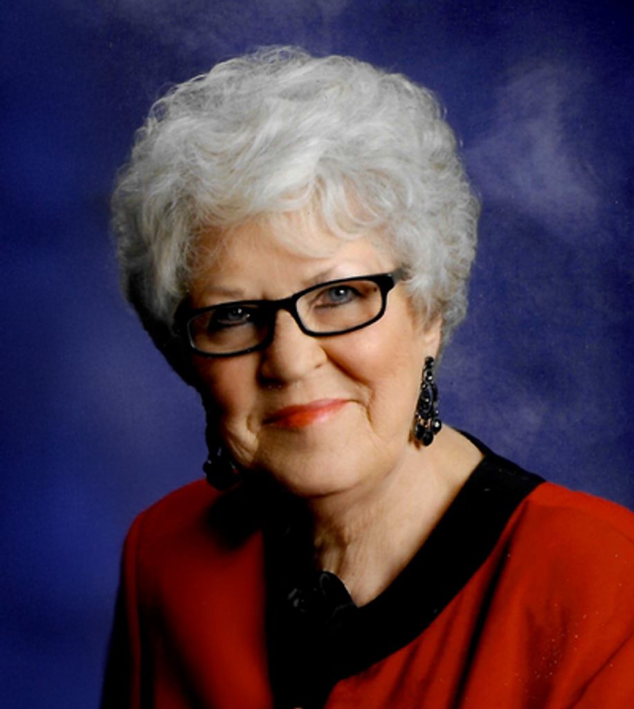Juanita Lows