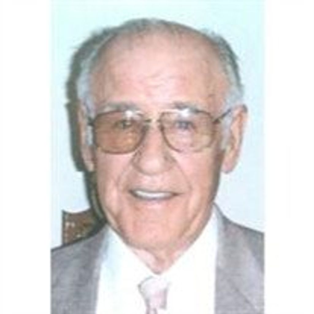 Max  E. Majorowicz