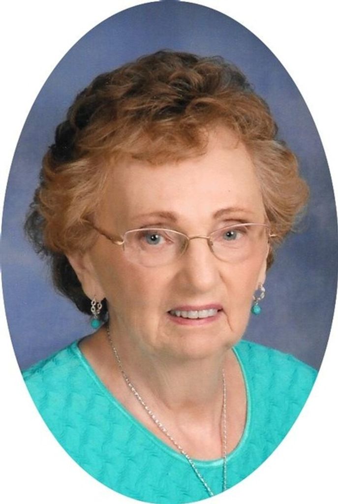 Eileen Mincik (Sabo)