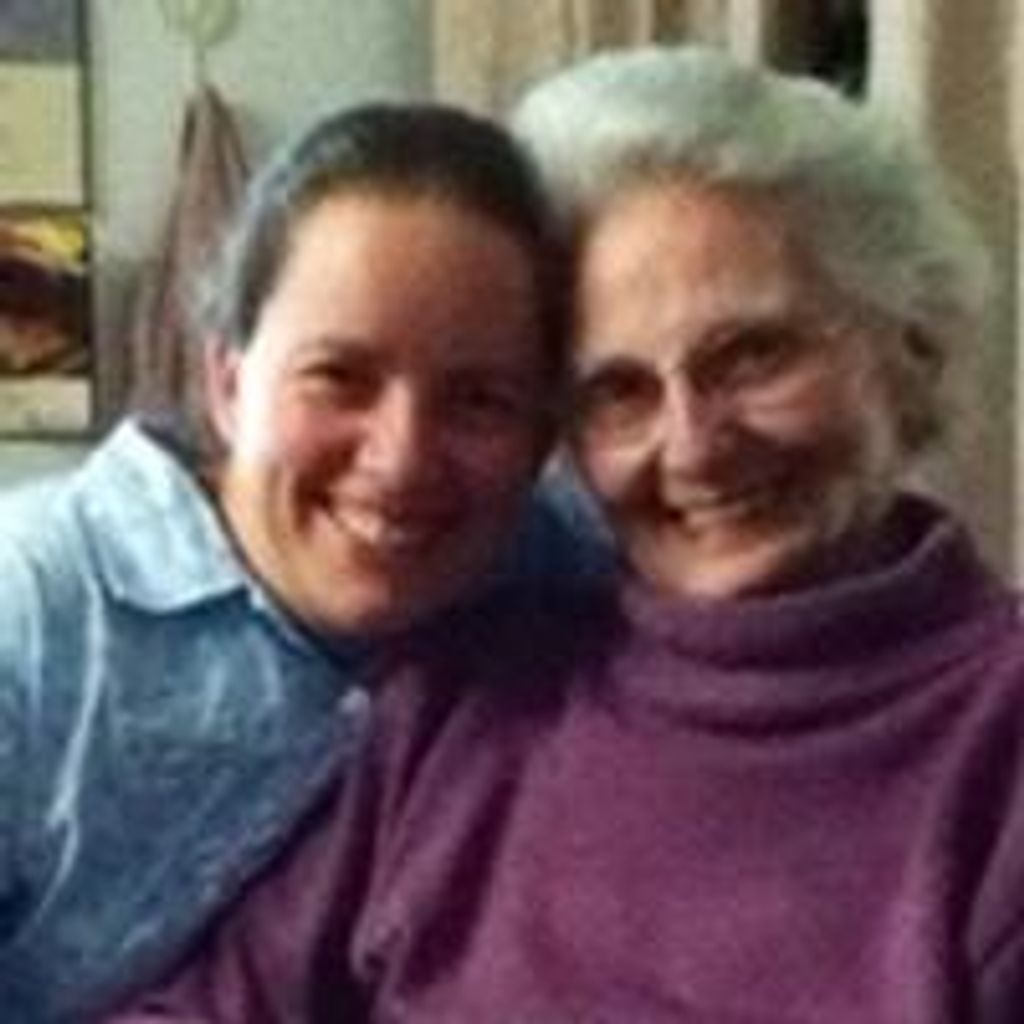 Lois Chapman