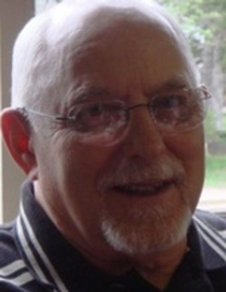 Thomas Dishneau Profile Photo