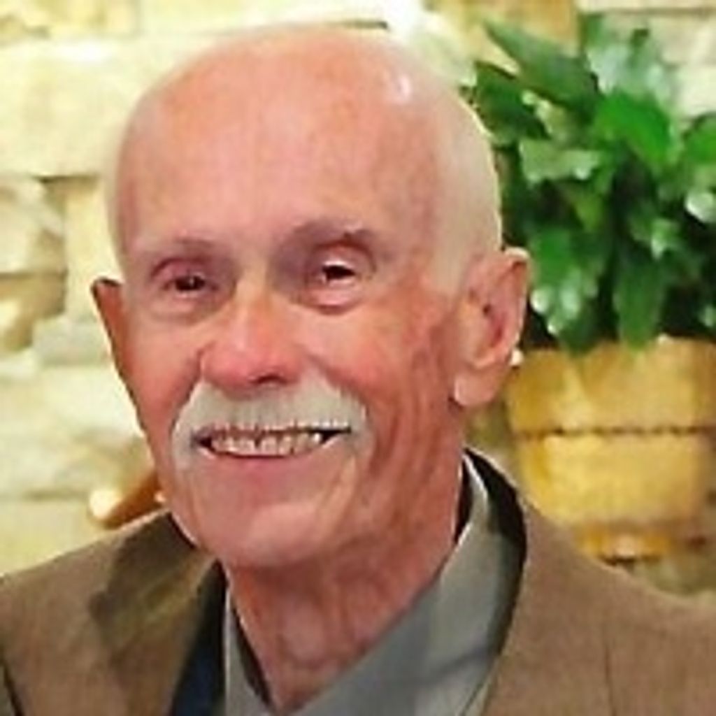 Dennis Nicolas