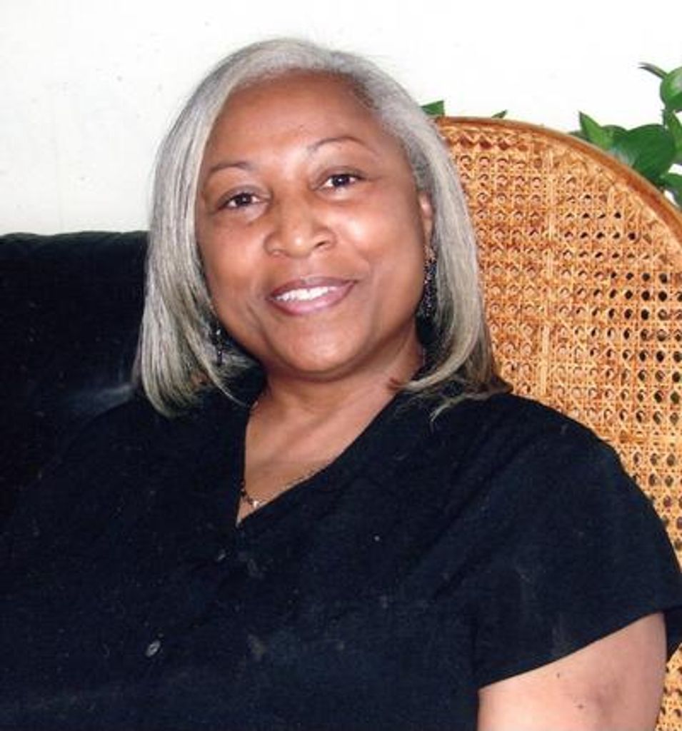 Gwendolyn Delores Burks - Young Profile Photo