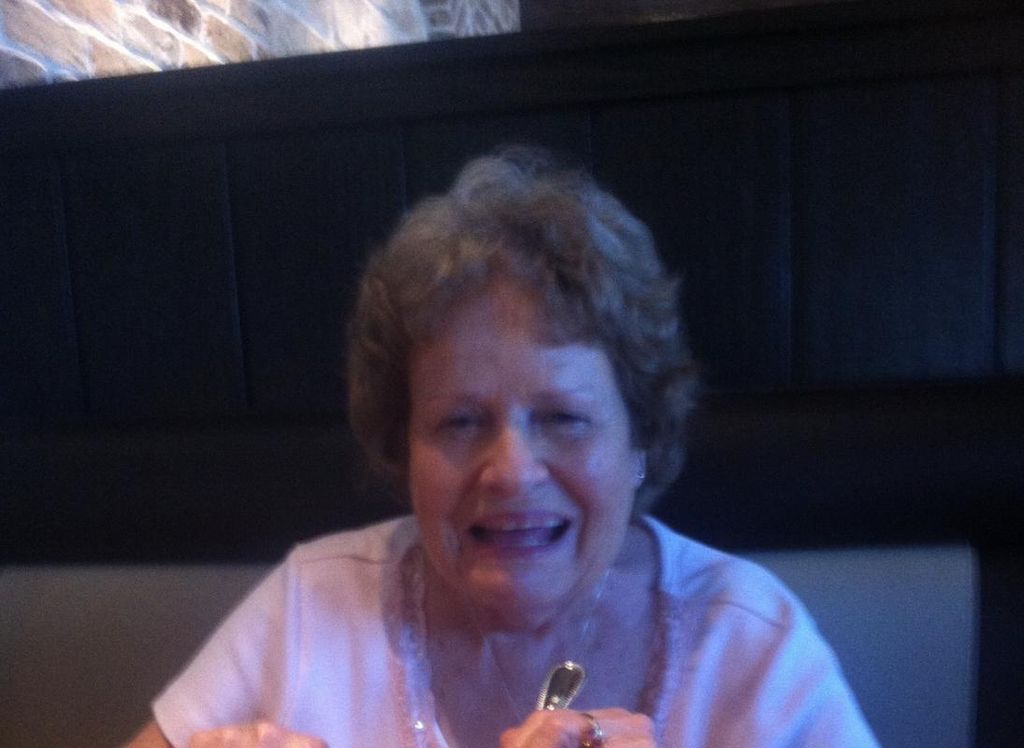 Lorine M. Bloodworth Profile Photo
