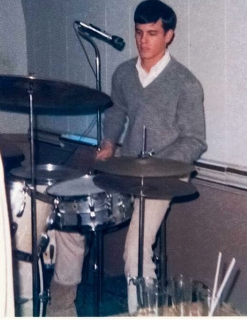 Robert  Wayne Phillips