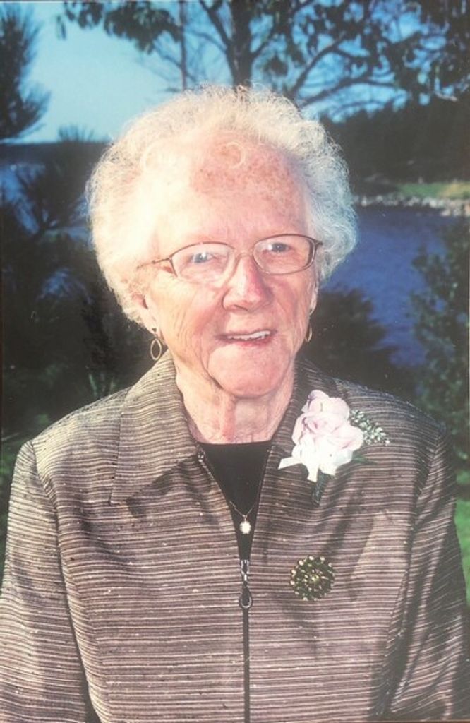 Eva Lillian Curlew Profile Photo
