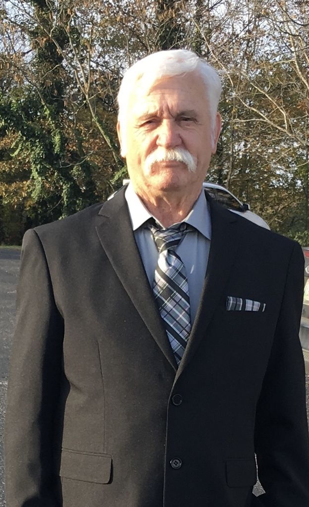 Dennis McKinley Burger Profile Photo
