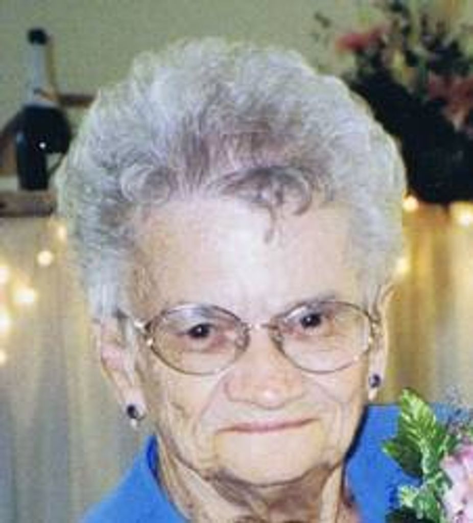 Maxine Louise Borland