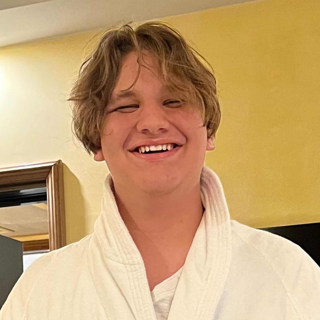 Cameron Scott Torrens Profile Photo