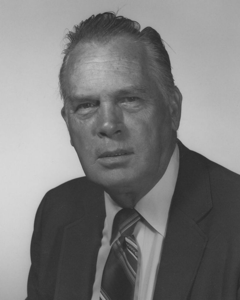 Lawrence W. Holt Profile Photo