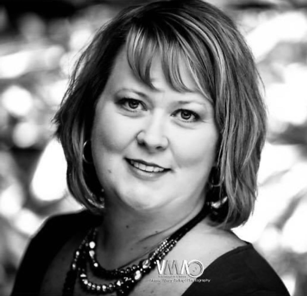 Joy Linette (Mayes)  Silber