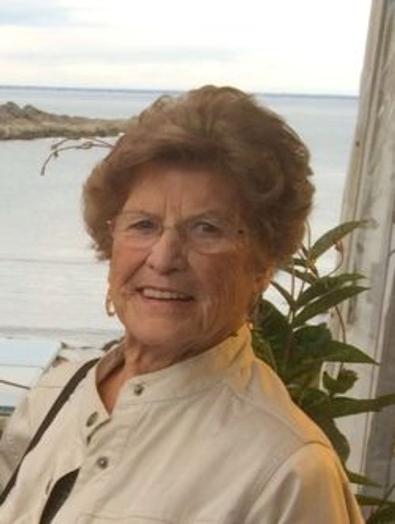 Jeannine J. Holmes
