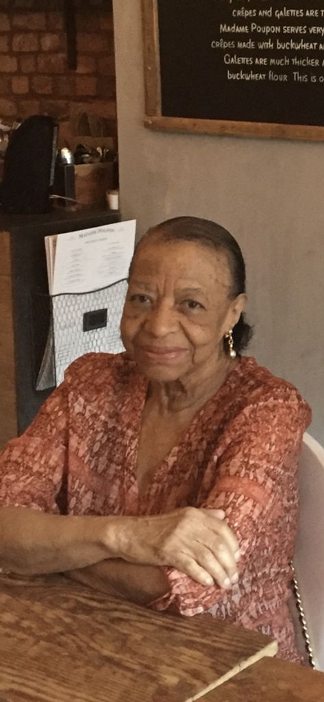 Violeta E. Nunez Profile Photo