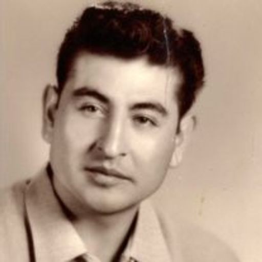 Salvador M Hernandez Profile Photo
