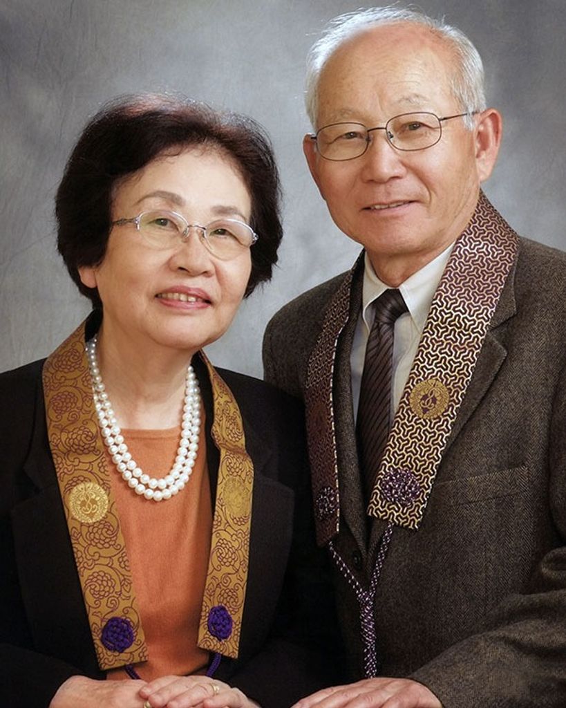Fujiyoshi Fuji Yamamoto and Chieko Yamamoto